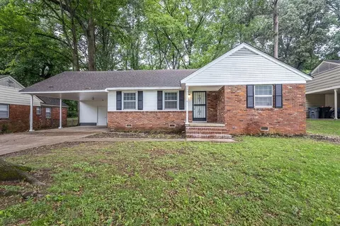2951 Invergarry Ave, Memphis, TN 38128