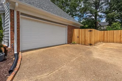 792 W Powell Rd, Collierville, TN 38017 photo 3