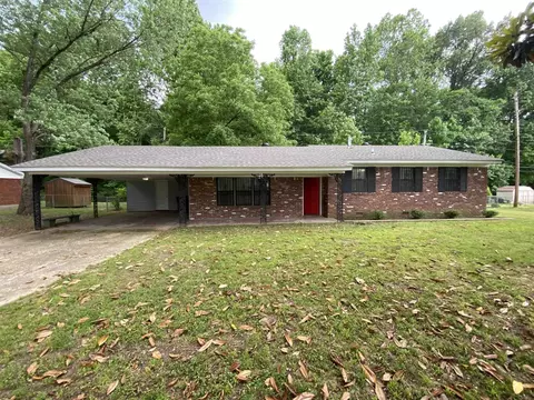 155 Byron Dr, Memphis, TN 38109