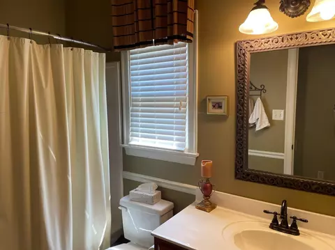 613 E Warwick Oaks Ln, Collierville, TN 38017 photo 18