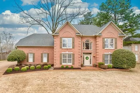 207 Northcross Pl, Collierville, TN 38017