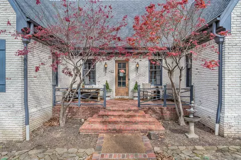 810 W Tree Cv, Collierville, TN 38017 photo 2