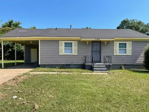 140 E Shelby Dr, Memphis, TN 38109