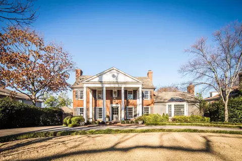 2892 Tishomingo Ln, Memphis, TN 38111