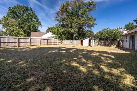 3607 Foxfield Trl, Memphis, TN 38135 photo 4