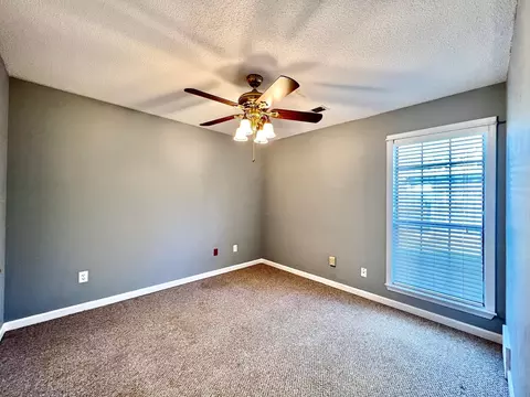 203 Glen Echo Rd, Collierville, TN 38017 photo 9