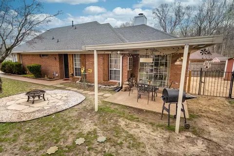 5566 Pine Oak Ln, Memphis, TN 38135 photo 16