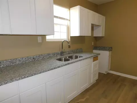 606 E Mallory Ave, Memphis, TN 38106 photo 19