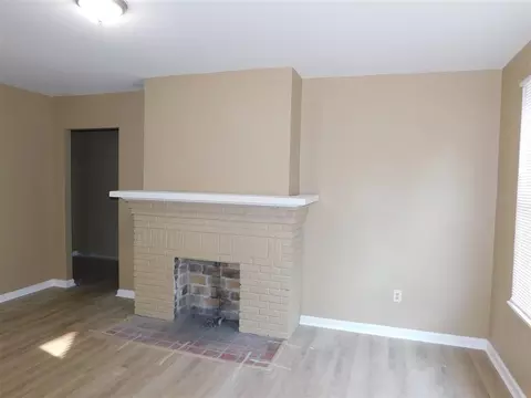 606 E Mallory Ave, Memphis, TN 38106 photo 4