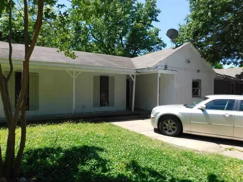 5607 Maple Tree Dr, Memphis, TN 38115 photo 2