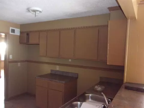 4583 E Dearing Rd, Memphis, TN 38117 photo 6