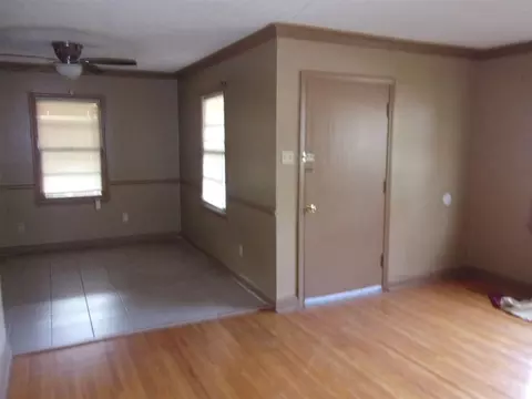 4583 E Dearing Rd, Memphis, TN 38117 photo 9