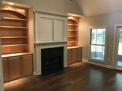 523 Warwick Willow Ln, Collierville, TN 38017 photo 3
