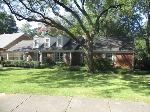 289 Woodmont Dr, Memphis, TN 38117 photo 2