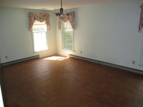 289 Woodmont Dr, Memphis, TN 38117 photo 18