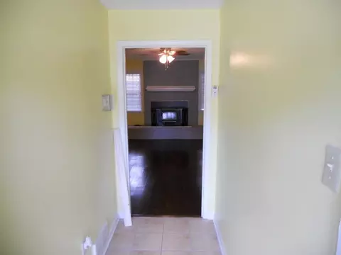 3935 Kerwin Dr, Memphis, TN 38128 photo 2