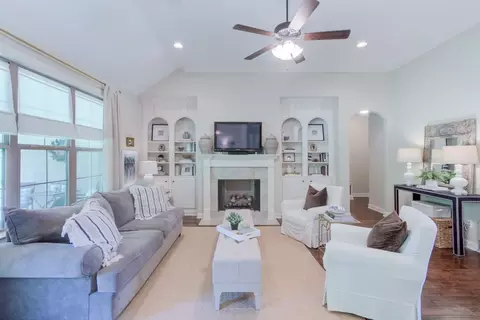 5249 Stonecrest Dr, Olive Branch, MS 38654 photo 14