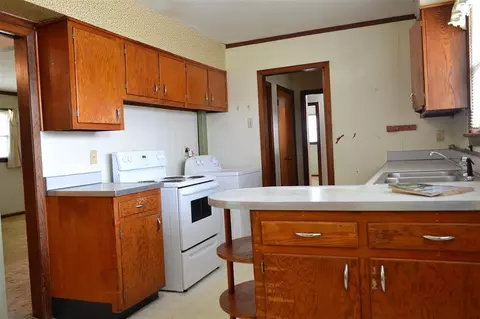 1096 E Holmes Rd, Memphis, TN 38116 photo 5