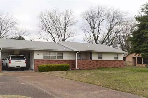 1096 E Holmes Rd, Memphis, TN 38116 photo 1
