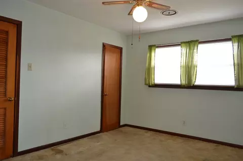 1096 E Holmes Rd, Memphis, TN 38116 photo 7