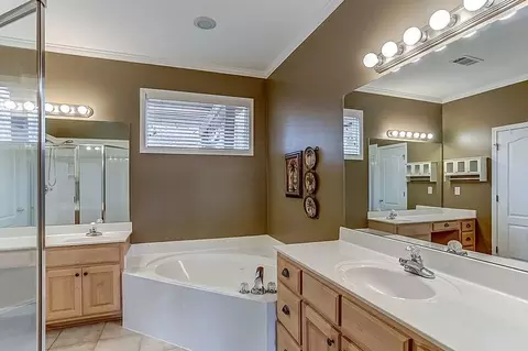 516 Glenogle Ln, Collierville, TN 38017 photo 14