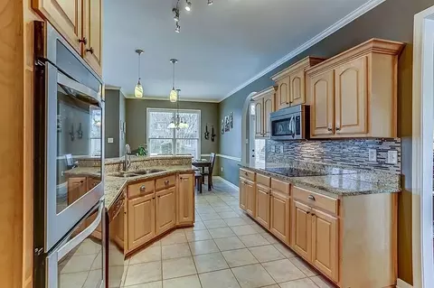 516 Glenogle Ln, Collierville, TN 38017 photo 12