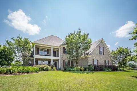 9144 Sandy Dr, Olive Branch, MS 38654 photo 1