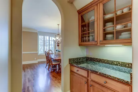 1073 E Old Hearthstone Cir, Collierville, TN 38017 photo 8