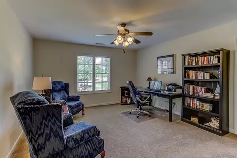 1073 E Old Hearthstone Cir, Collierville, TN 38017 photo 18