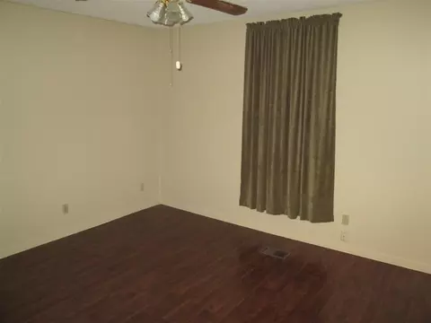 879 Berclair Rd, Memphis, TN 38122 photo 13