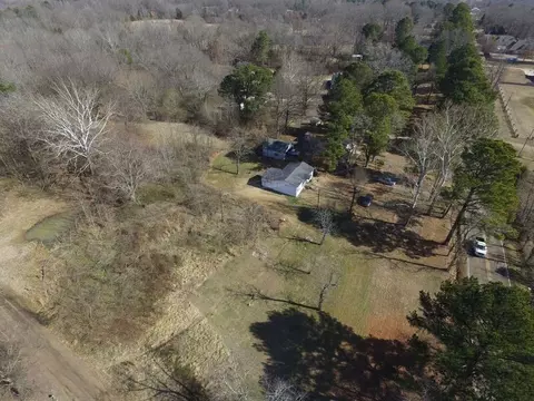 440 Pleasant Hill Rd, Nesbit, MS 38651 photo 1