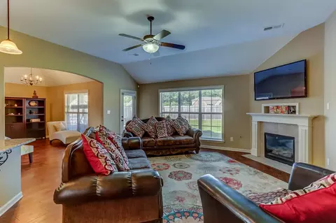 3436 Roxee Run Cv, Memphis, TN 38133 photo 2