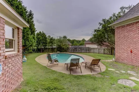 6846 Tree Spring Cv, Memphis, TN 38135 photo 2