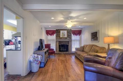 218 Lorece Ln, Memphis, TN 38117 photo 10