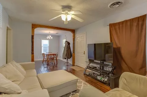 145 Plainview St, Memphis, TN 38111 photo 2