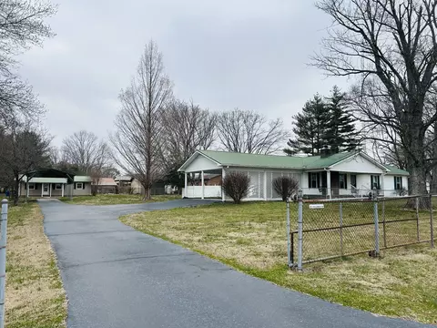 401 Hillcrest Rd, Manchester, TN 37355