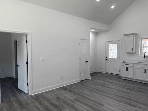 Entry Way - 20 Doodle Cv, Counce, TN 38326 photo 1 of 3