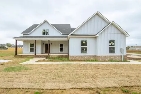 874 Old Shiloh Rd, Adamsville, TN 38310