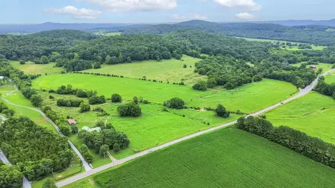 6677 Trousdale Ferry Pike, Lebanon, TN 37090