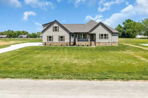 80 Wiseman Ln, Winchester, TN 37398