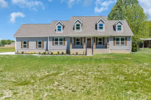 52 Wiseman Ln, Winchester, TN 37398