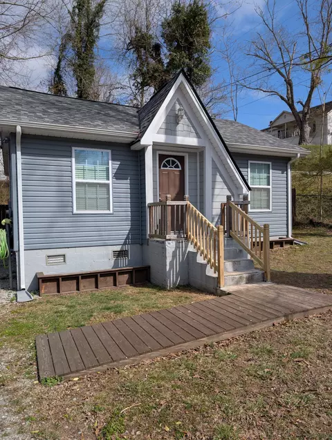 125 Mcginness Ave, Carthage, TN 37030