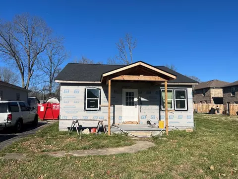 311 E Grizzard St, Tullahoma, TN 37388