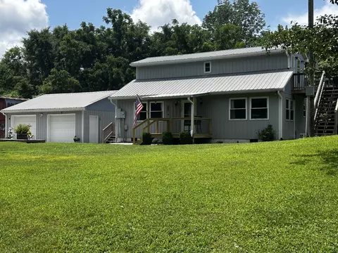 36 Deer Run Rd, Celina, TN 38551