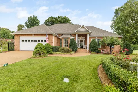 116 Courtside Ln, Tullahoma, TN 37388