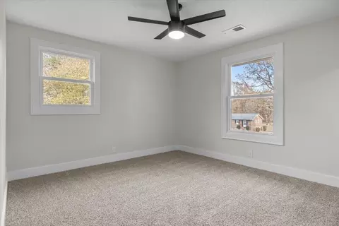 110 E Circle Dr, Burns, TN 37029 photo 28
