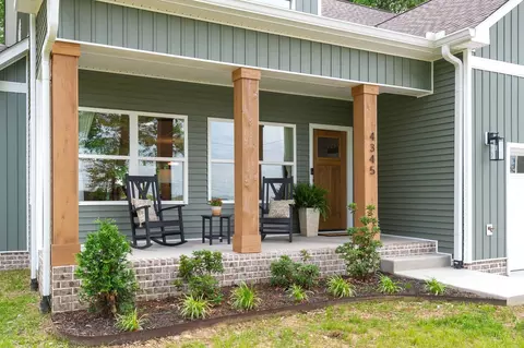 Exterior - 4345 S Garrett Rd, Springfield, TN 37172 photo 4 of 8