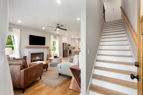 Entry Way - 4345 S Garrett Rd, Springfield, TN 37172 photo 1 of 2