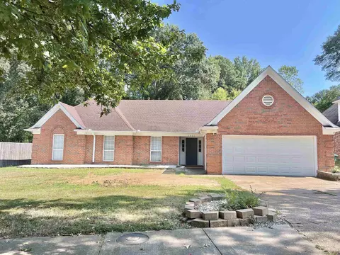 6006 Armistead St, Arlington, TN 38002