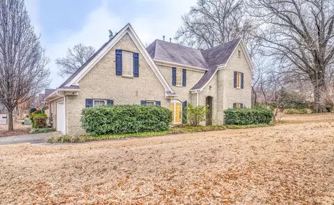 422 Mcelroy Rd, Memphis, TN 38120